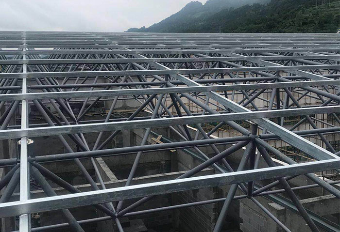 灵宝贵州仁怀冠英学校艺体楼网架